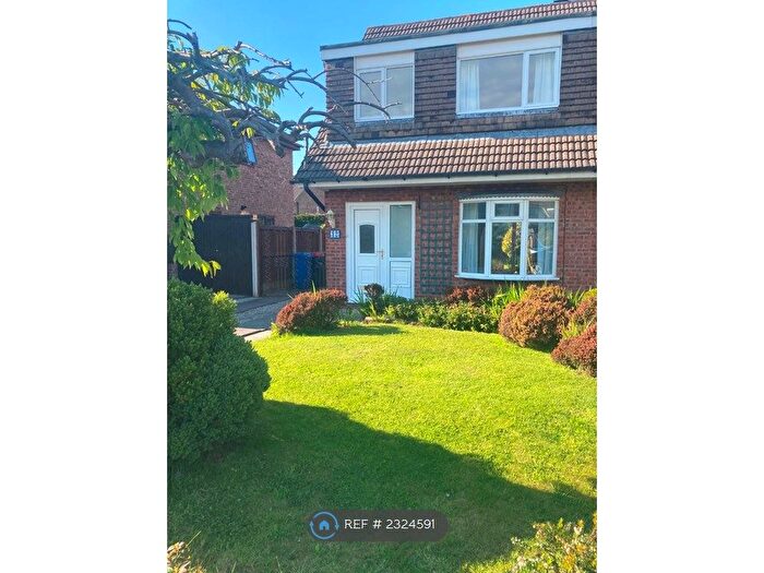 3 Bedroom Semi-Detached House To Rent In Corbridge Close, Poulton-Le-Fylde, FY6