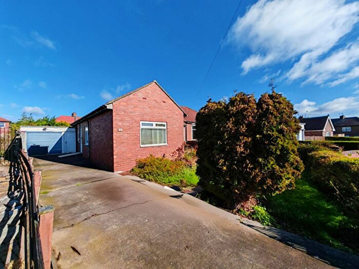 2 Bedroom Semi Detached Bungalow For Sale In Duchess Crescent West, Jarrow, NE32