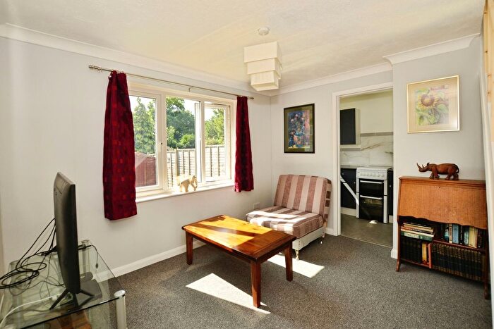 1 Bedroom End Of Terrace House For Sale In Springwood Drive, Ashford, Kent, TN23