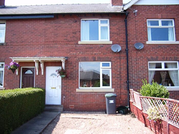 2 Bedroom Terraced House To Rent In Frances Road, Earlsheaton, Dewsbury, WF12