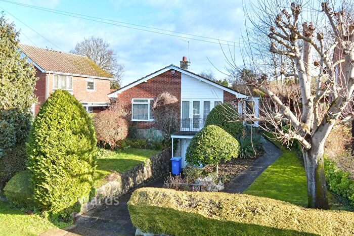 3 Bedroom Detached House For Sale In St. Martin's Drive, Eynsford, Dartford, Kent, DA4