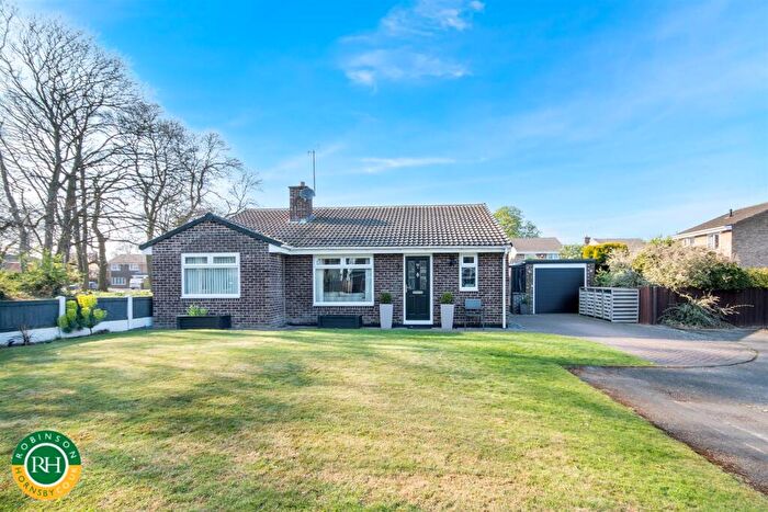 3 Bedroom Detached Bungalow For Sale In Belfry Gardens, Doncaster, DN4