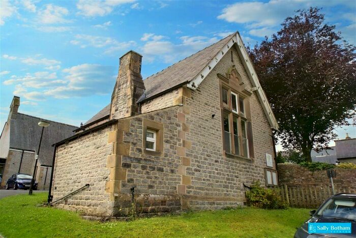 1 Bedroom Detached House For Sale In The Old School, Great Longstone, Bakewell, DE45