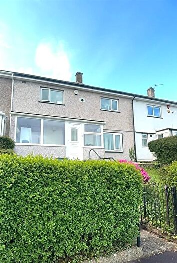 2 Bedroom Terraced House To Rent In Kit Hill Crescent, Plymouth, PL5
