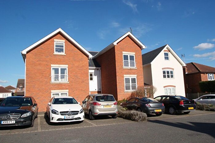 2 Bedroom Apartment To Rent In Eastwood Road, Rayleigh, Essex, SS6