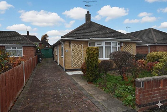 2 Bedroom Bungalow For Sale In Wheatland Drive, Loughborough, LE11