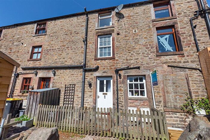 3 Bedroom Terraced House For Sale In Dolphinholme, Lancaster, LA2