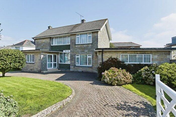 4 Bedroom Property To Rent In Royal Crescent, Sandown, PO36