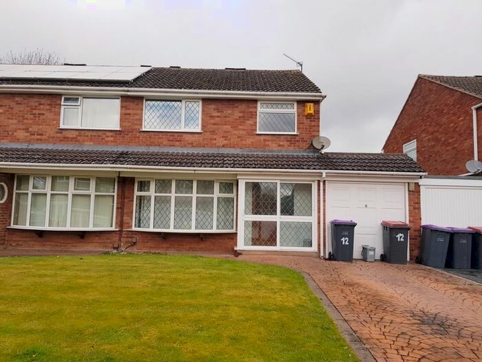 3 Bedroom Terraced House To Rent In Gilpin Road, Admaston, Telford, TF5