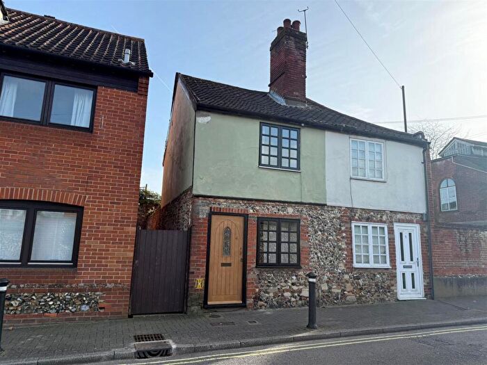 1 Bedroom Cottage To Rent In Bridewell Lane, Bury St Edmunds, IP33