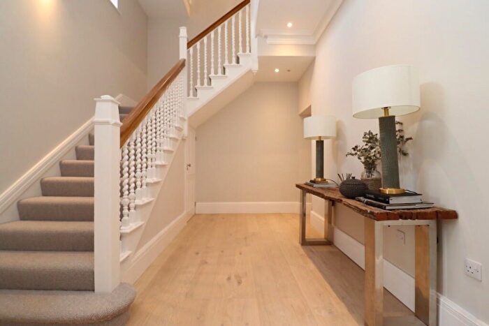 1 Bedroom Penthouse To Rent In Penthouse, Sedlescombe House, Dunchurch Road, CV22