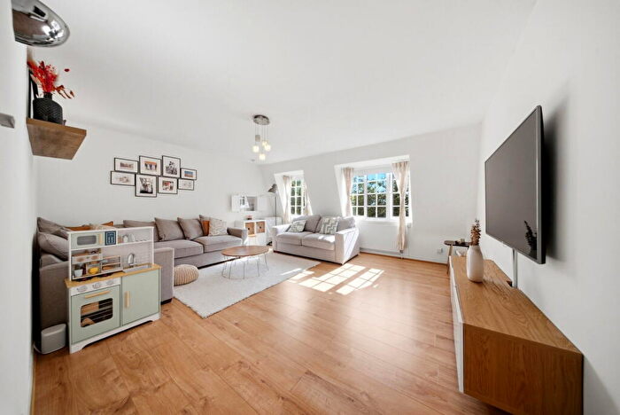3 Bedroom Flat For Sale In Herga Court, Harrow, HA1
