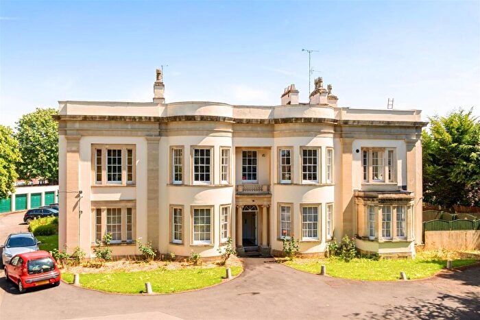 2 Bedroom Maisonette For Sale In Cleevewood House, Cleeve Wood Road, Downend, Bristol, BS16