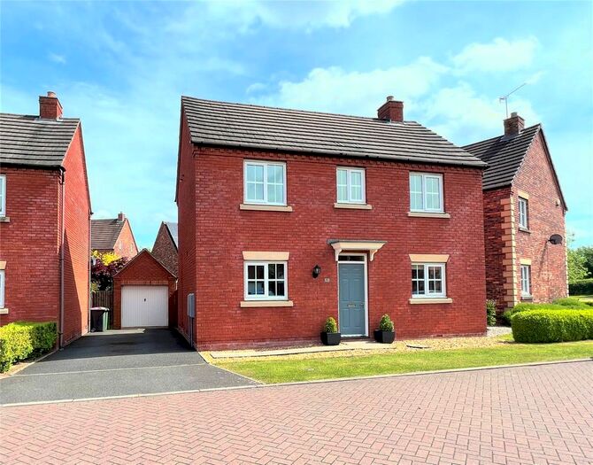 3 Bedroom Detached House For Sale In Ryder Drive, Muxton, Telford, TF2