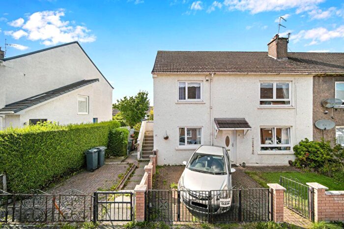 2 Bedroom Flat For Sale In Gilmerton Dykes Terrace, Gilmerton, Edinburgh, EH17
