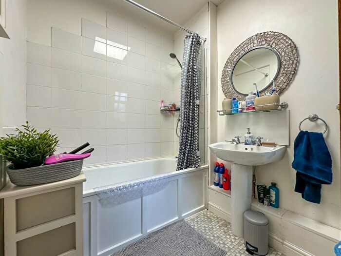 3 Bedroom Terraced House For Sale In Wakedean Gardens, Yatton, North Somerset, BS49