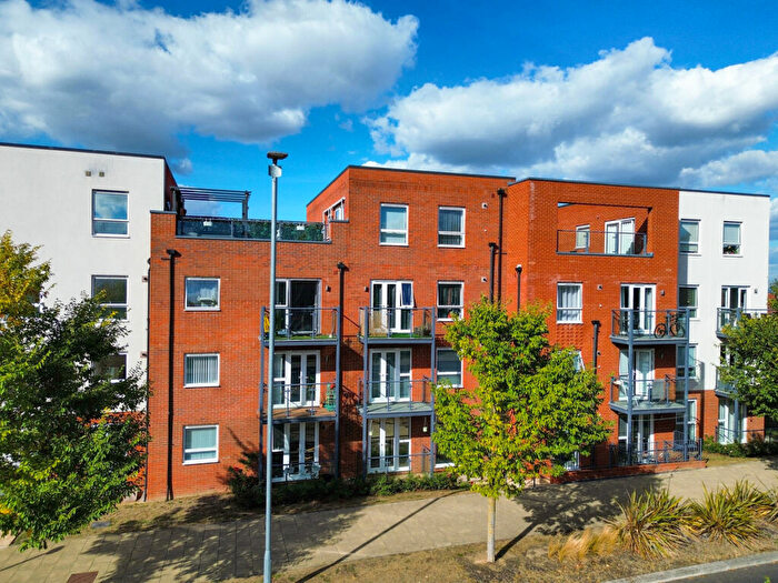 2 Bedroom Apartment To Rent In Lett Lane, Swanscombe, DA10