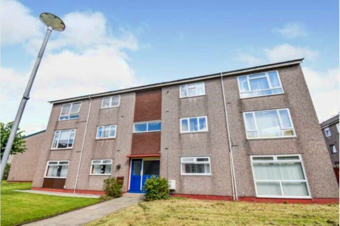 2 Bedroom Flat To Rent In Friendship Way, Renfrew, PA4
