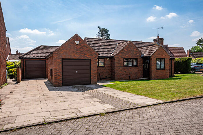 2 Bedroom Detached Bungalow For Sale In Castle Drive, Epworth, DN9