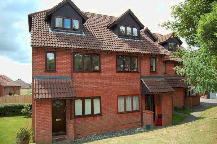 1 Bedroom Apartment To Rent In The Copse, Amersham, Buckinghamshire, HP7