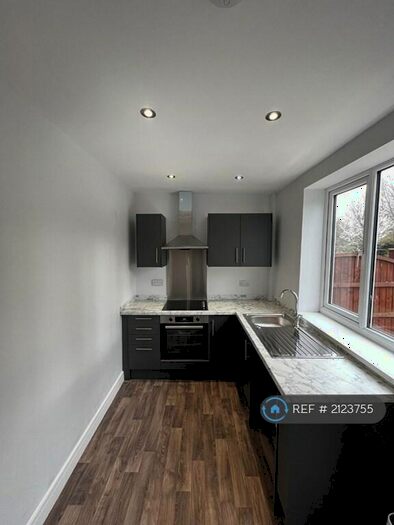 2 Bedroom Semi-Detached House To Rent In Princess Gardens, Wombwell, Barnsley, S73