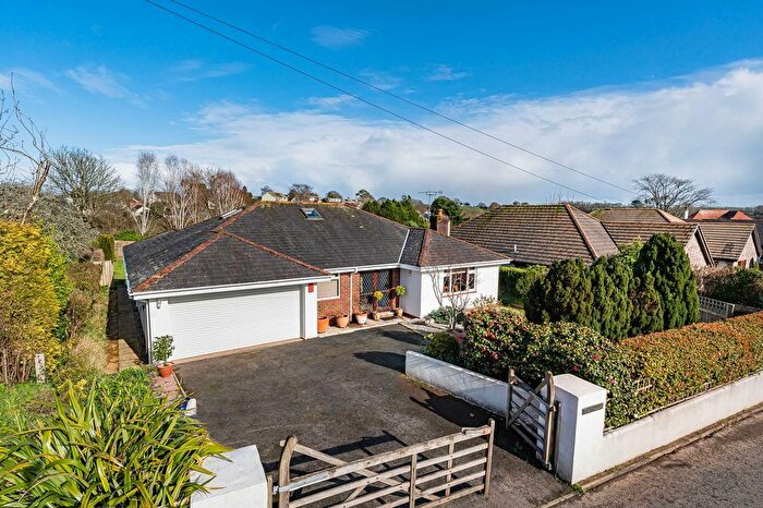 4 Bedroom Detached House For Sale In Vicarage Road, Totnes, TQ9