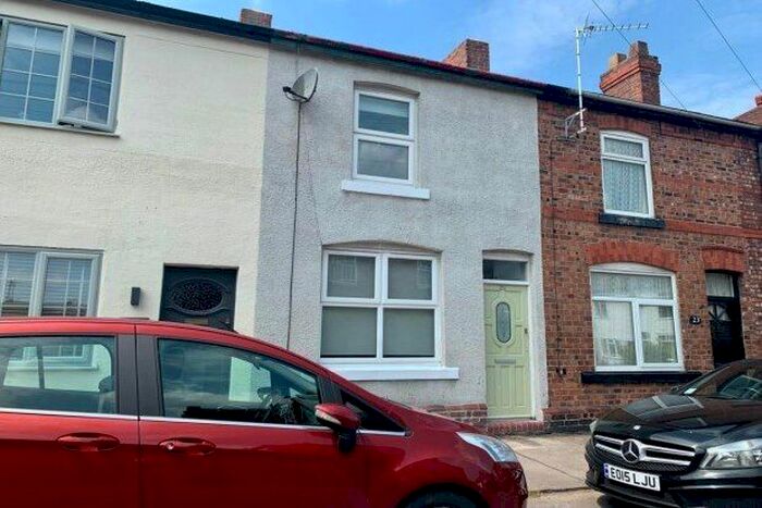 2 Bedroom Property To Rent In Stockton Heath, Warrington, WA4