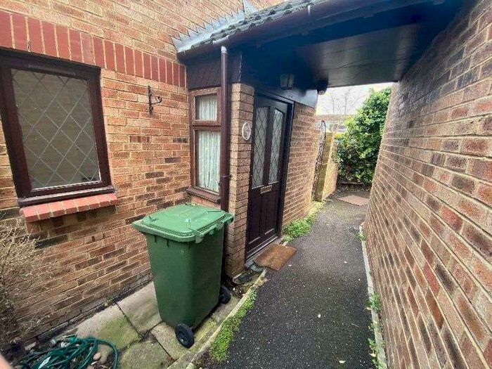 1 Bedroom End Of Terrace House To Rent In St Johns Mews, Stanford Le Hope, SS17