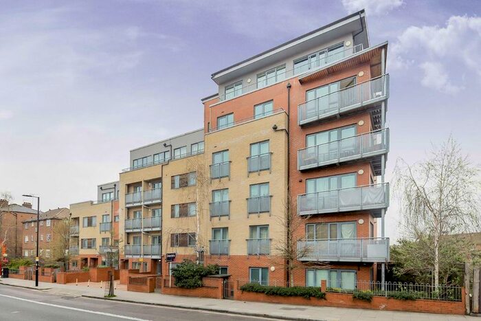 2 Bedroom Flat To Rent In Junction Road, London, N19