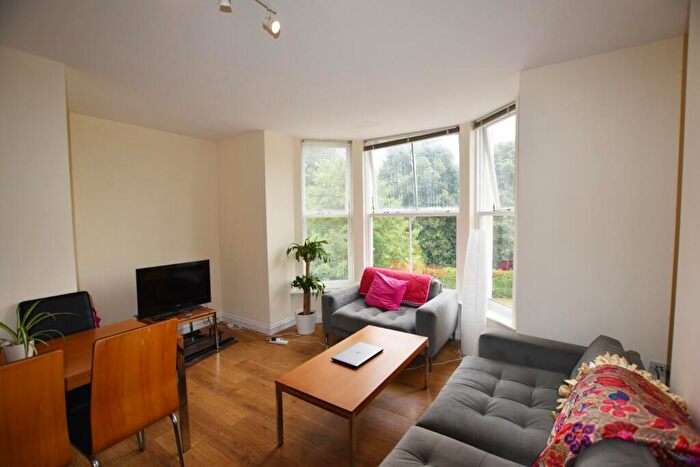 2 Bedroom Apartment To Rent In Cranmer Street, Nottingham, Nottinghamshire, NG3