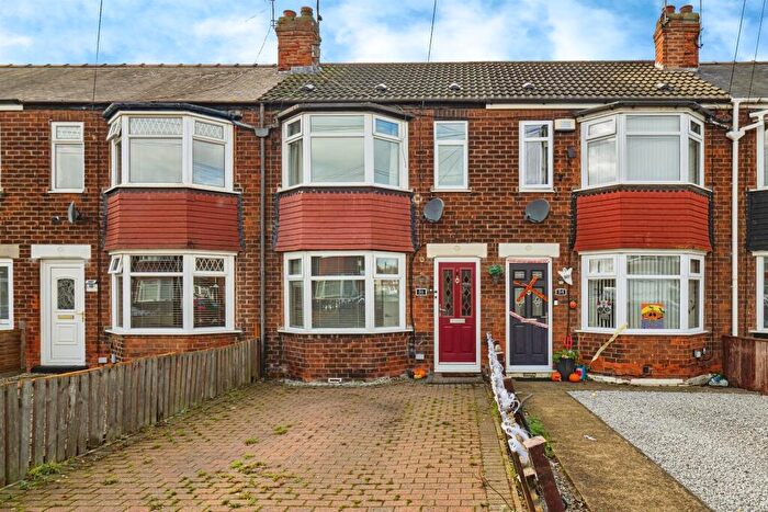 2 Bedroom Terraced House For Sale In Foredyke Avenue, Hull, HU7