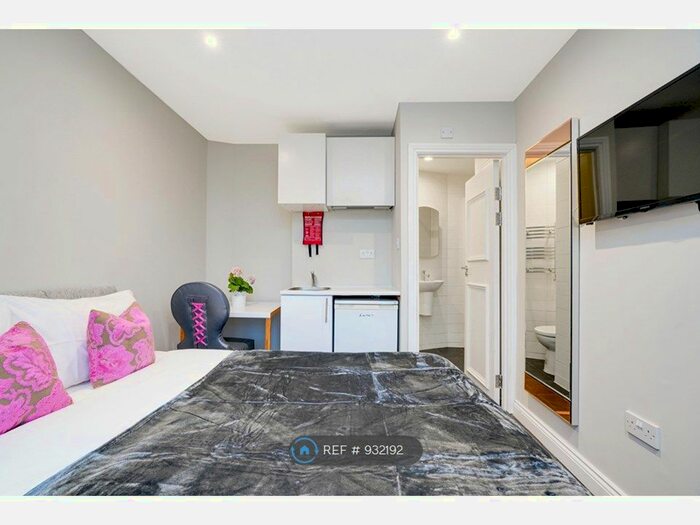 Studio To Rent In Finchley Road, London NW3