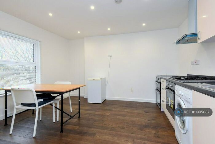 2 Bedroom Flat To Rent In Dulwich, Dulwich, SE21