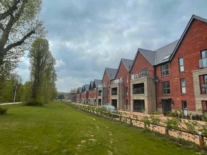 2 Bedroom Apartment To Rent In Jenkins Way, Frenchay, BS16