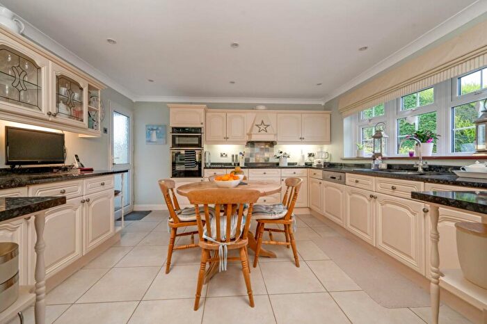 4 Bedroom Detached House For Sale In Cotswold Close, Melton Mowbray, LE13