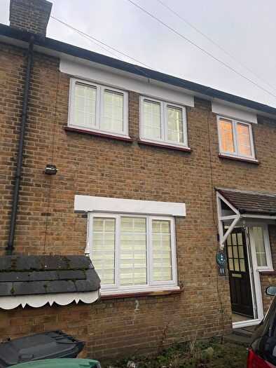 3 Bedroom Terraced House To Rent In The Crossway, Wood Green, N22