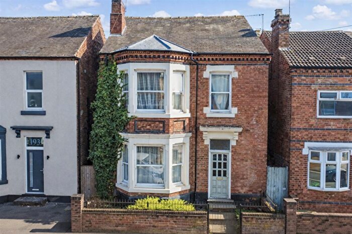 3 Bedroom Detached House For Sale In Derby Road, Stapleford, Nottingham, NG9