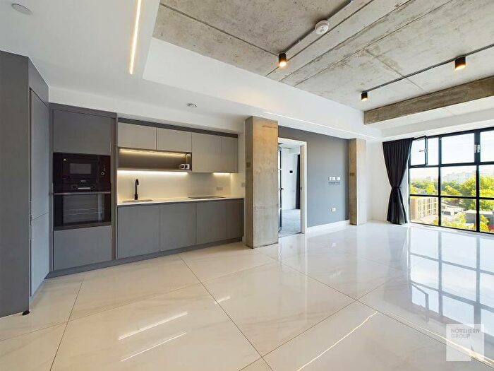 2 Bedroom Apartment To Rent In Apt . :: One Silk Street, M4