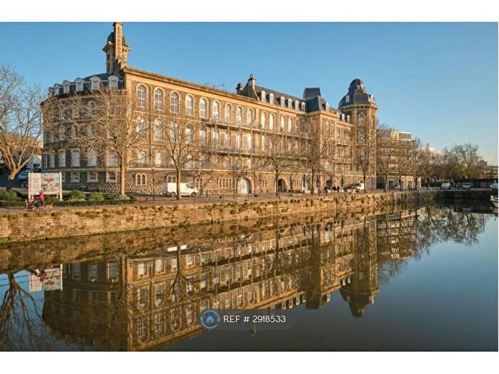 2 Bedroom Flat To Rent In Guinea St, Bristol, BS1