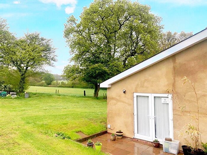 1 Bedroom Apartment To Rent In Lee Gate, Great Missenden, HP16