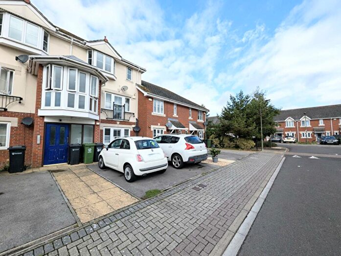 2 Bedroom House To Rent In Wells Close, Portsmouth, PO3