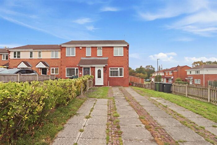 2 Bedroom Semi-Detached House For Sale In Markham Rise, Clay Cross, Chesterfield, S45