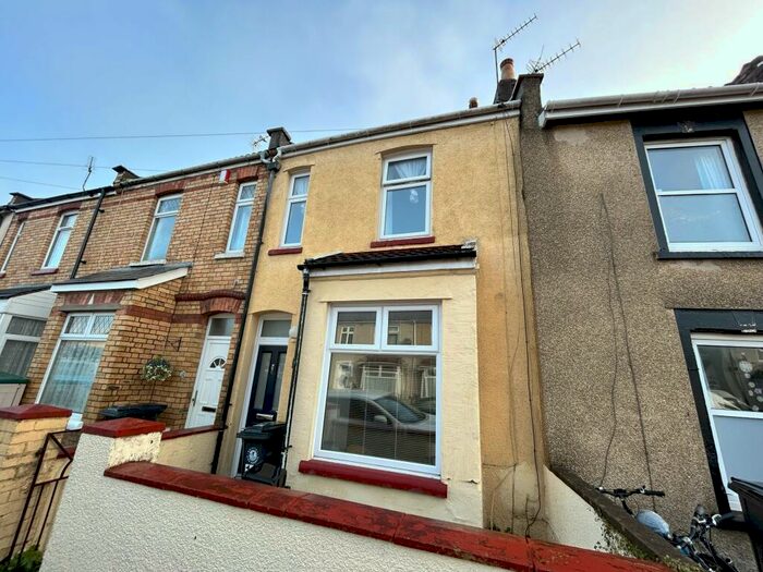 2 Bedroom Terraced House To Rent In Burchells Green Road, Bristol, BS15