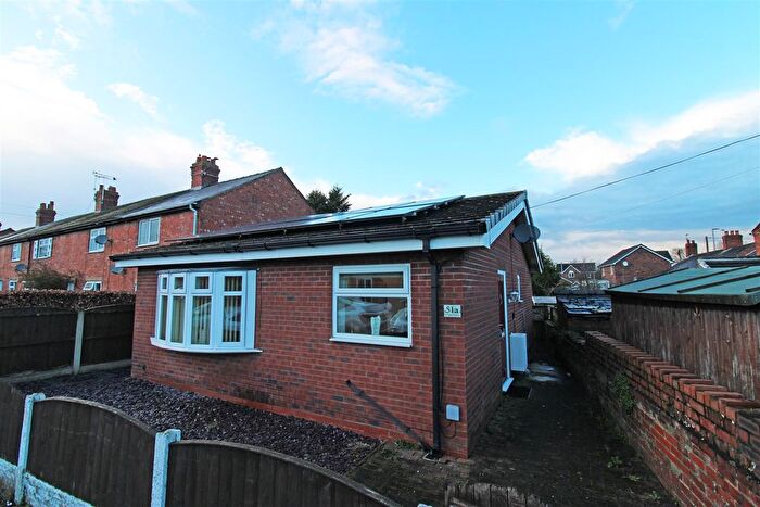 2 Bedroom Detached Bungalow To Rent In St. Annes Avenue, Middlewich, CW10