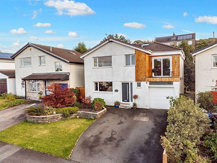 4 Bedroom Detached House For Sale In Larch Grove, Kendal, LA9