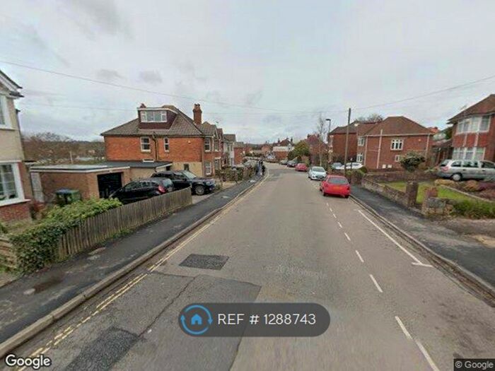 2 Bedroom End Of Terrace House To Rent In St. Catherines Road, Southampton SO18