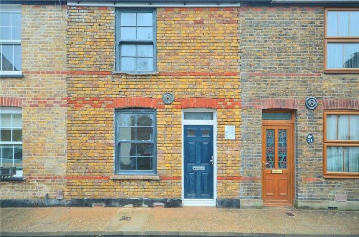2 Bedroom Terraced House To Rent In Belle Vue, Chelmsford, Essex, CM2