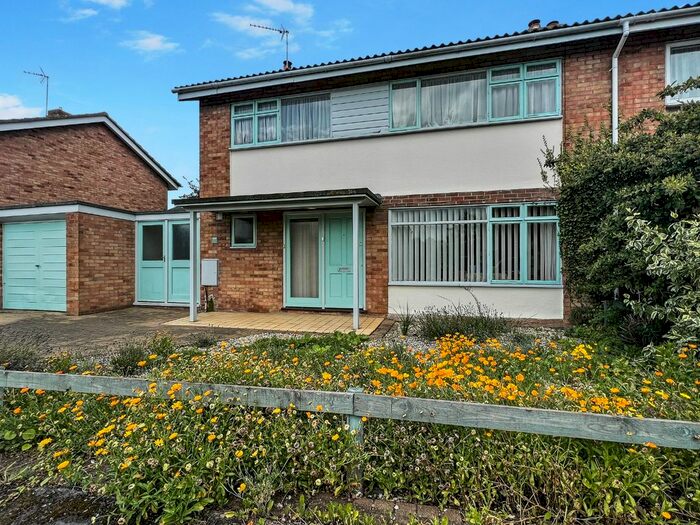 3 Bedroom Semi-Detached House For Sale In Kentings, Comberton, Cambridge, CB23