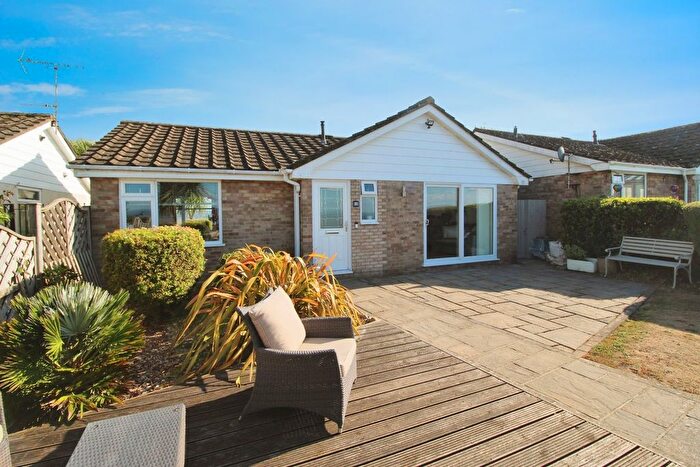 2 Bedroom Bungalow For Sale In Admirals Walk, Portishead, Bristol, BS20