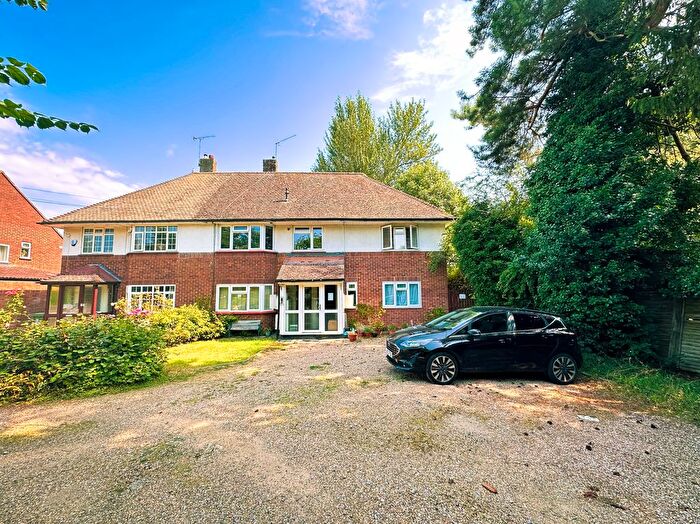 1 Bedroom Flat To Rent In Fourth Avenue, Garston, Watford, WD25